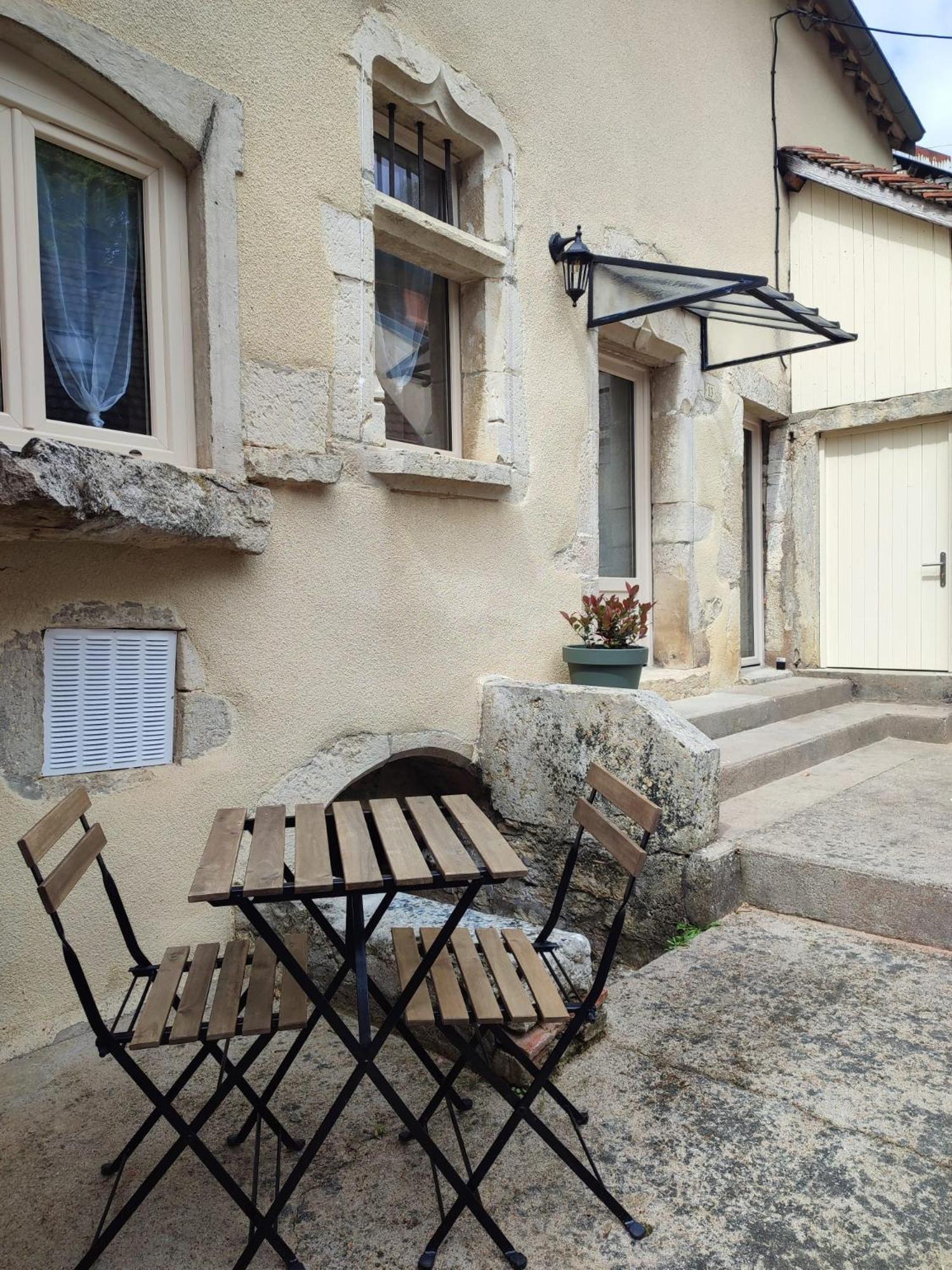 La Vignotte Villa Bèze Exteriör bild